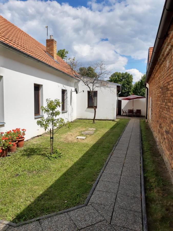 Ubytovani U Dvoraku Veselí nad Lužnicí Екстериор снимка